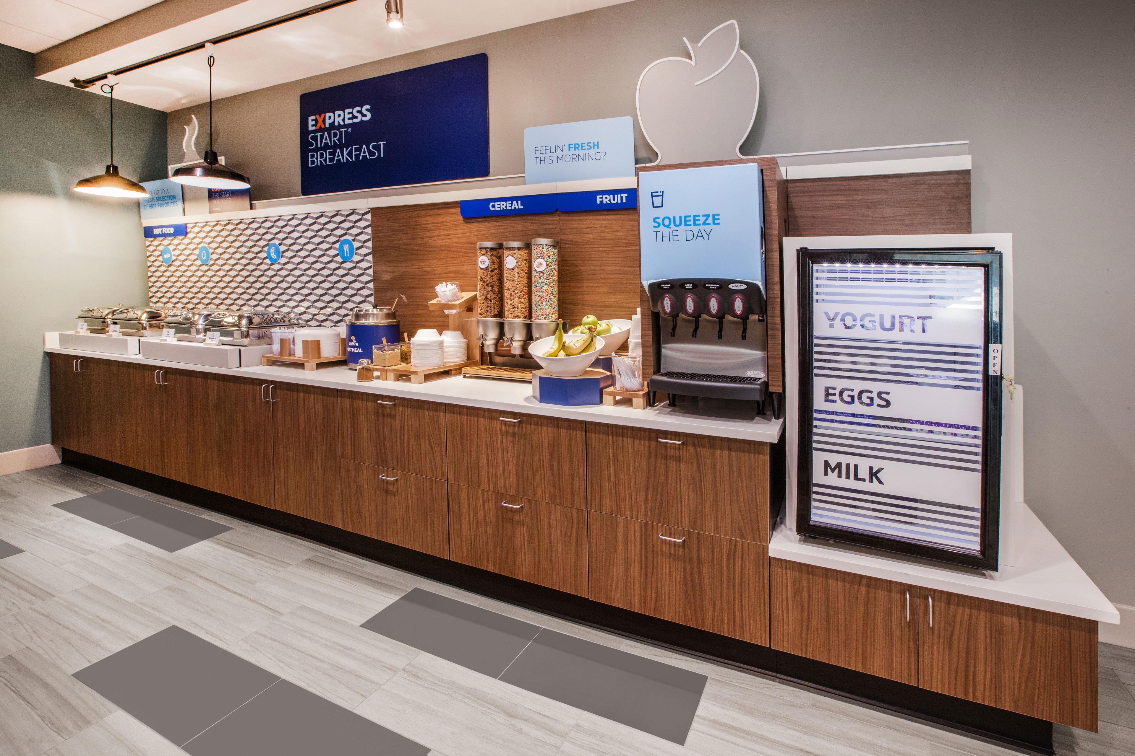 Holiday Inn Express Hotel & Suites Salem By Ihg Bagian luar foto