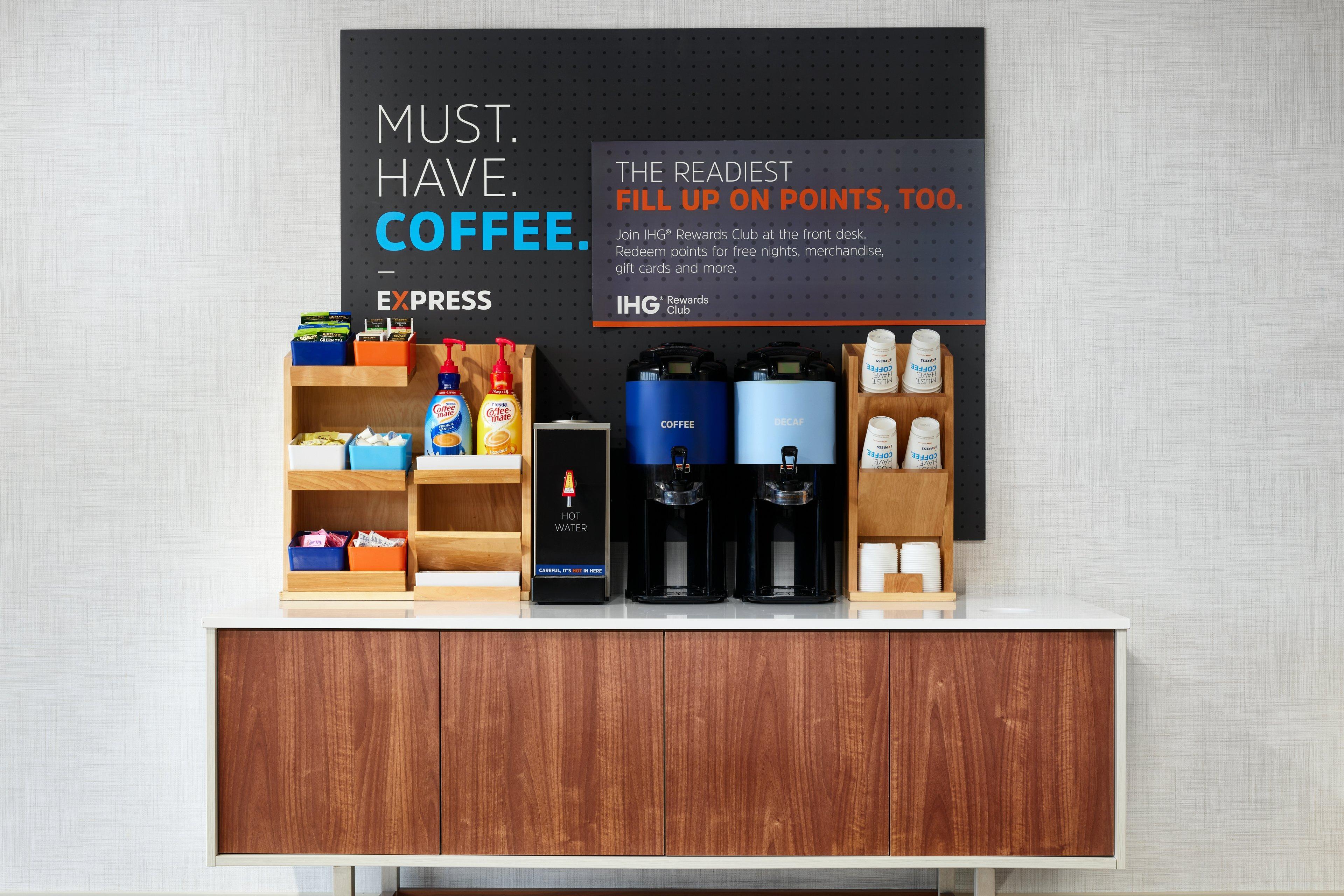 Holiday Inn Express Hotel & Suites Salem By Ihg Bagian luar foto