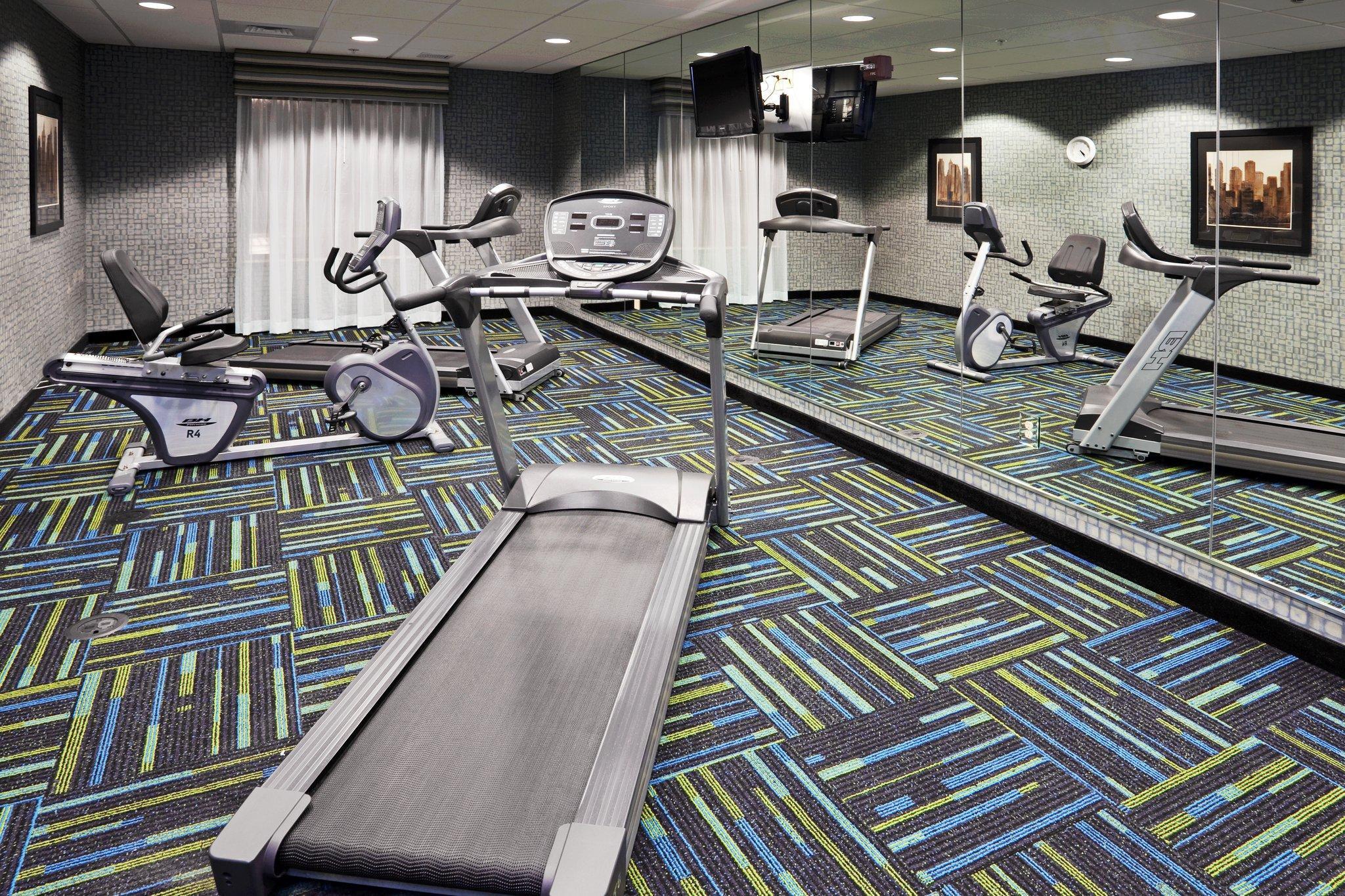 Holiday Inn Express Hotel & Suites Salem By Ihg Bagian luar foto